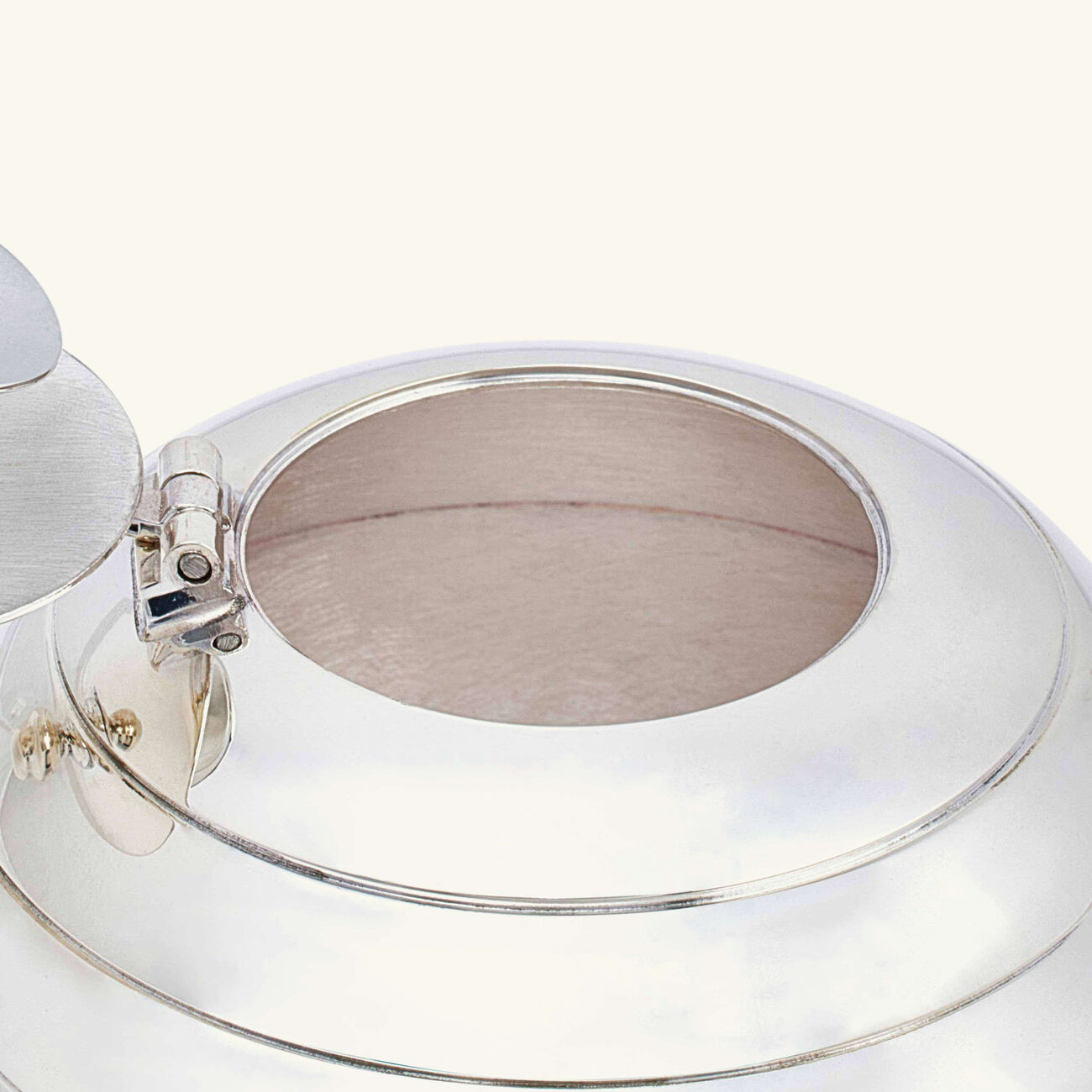 كريستوفل منفضة دائرية صغيرة جدًا باللون الفضي