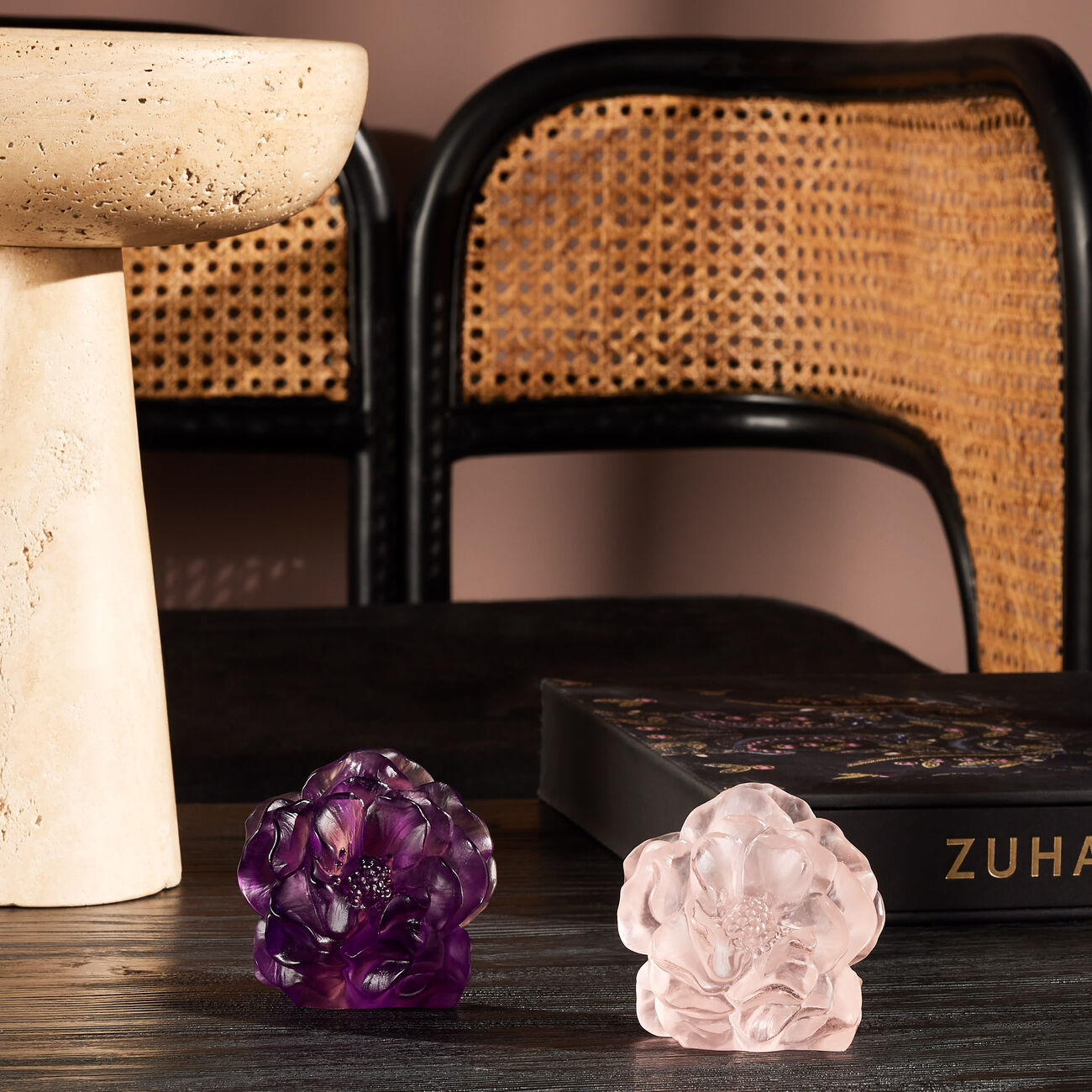 دوم منحوتة كاميليا فلاور صغيرة جدًا وردية