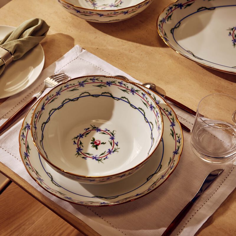 Le Gobelet Du Roy Serving Bowl White 23cm bernardaud le gobelet du roy serving bowl white 23cm