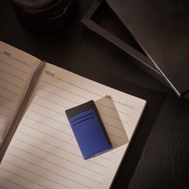 st dupont maxijet lighter blue