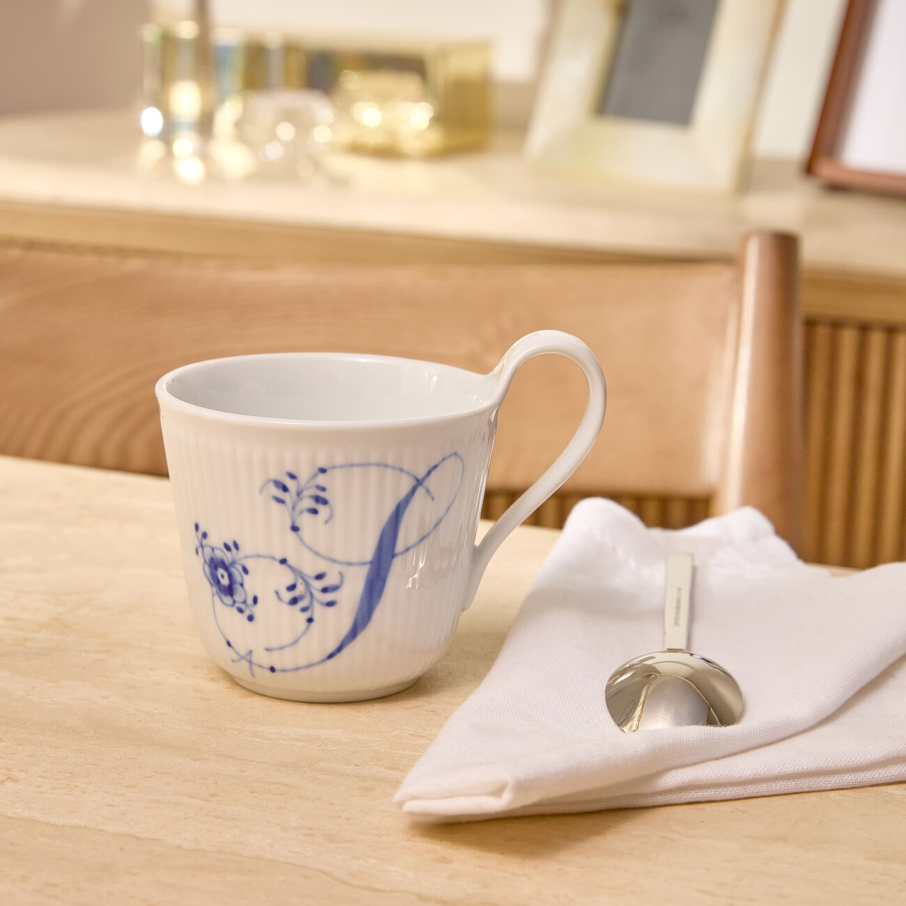 royal copenhagen alphabet collection s mug