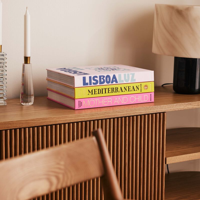 كتاب "الأم والطفل" آسولين كتاب الأم والطفل