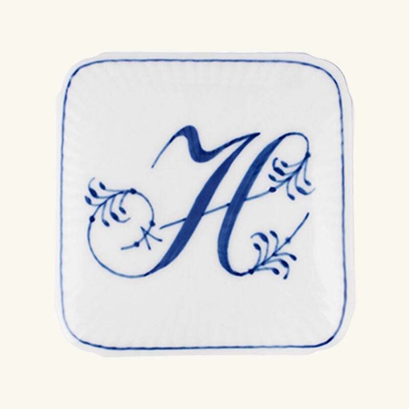 Alphabet Collection H Bonbonniere Box White royal copenhagen alphabet collection h bonbonniere box white