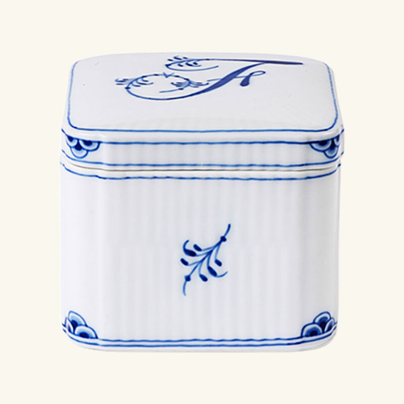 royal copenhagen alphabet collection f bonbonniere box white
