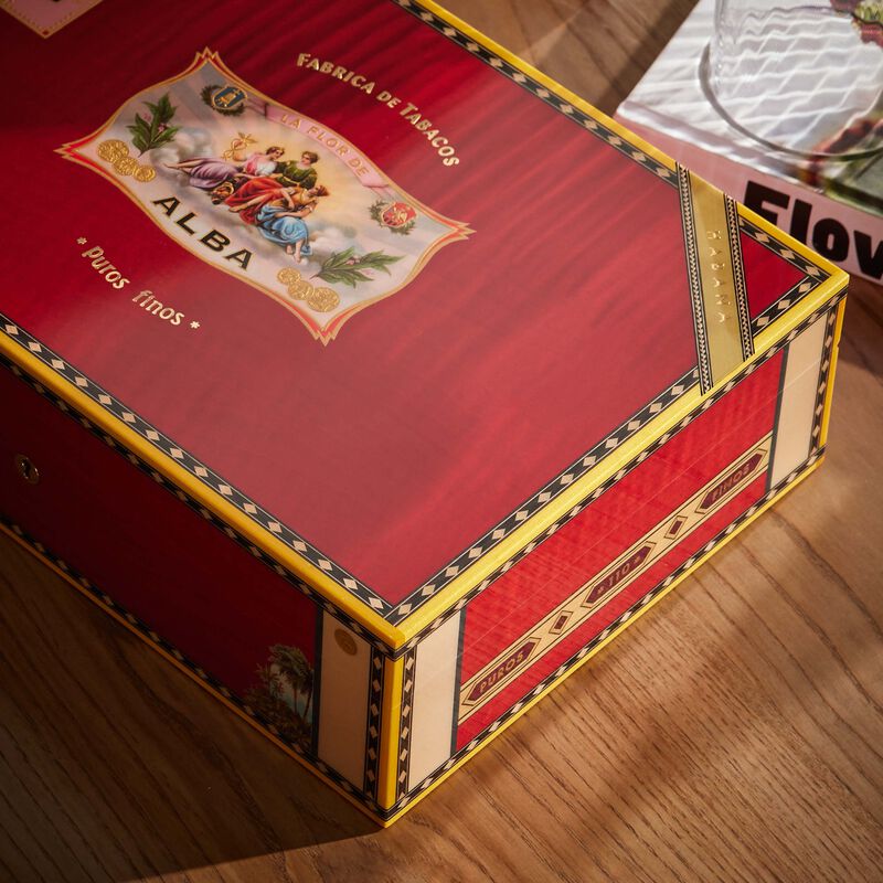 elie bleu flora de alba cigar humidor red