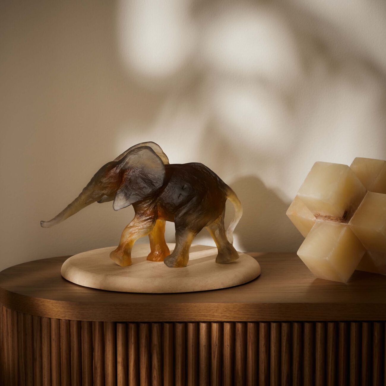 daum elephant savana figurine small black