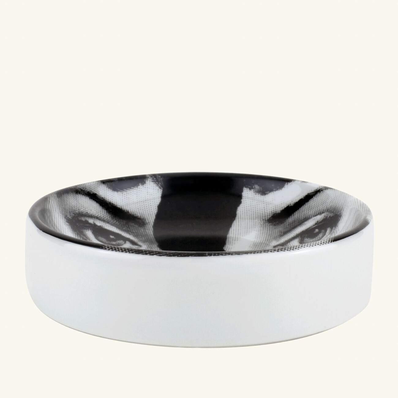 fornasetti tema e variazioni no 10 ashtray round small black