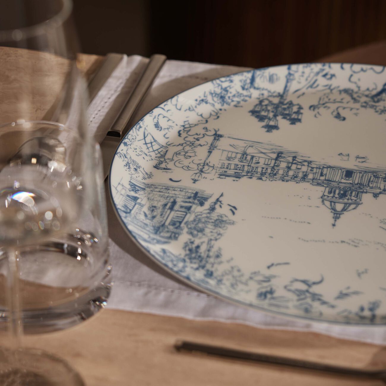 Tout Paris Serving Platter Round Blue 32cm bernardaud tout paris serving platter round blue 32cm