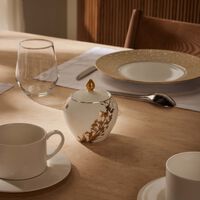 برناردو سكرية فيجيتال أور باللون الذهبي