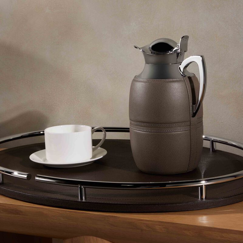 جيوبانيارا إناء فيلاندري الحراري بني