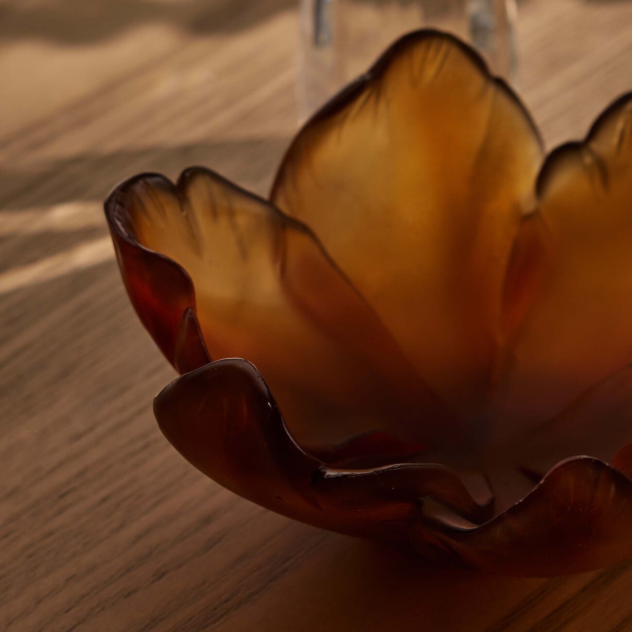 دوم قطعة ديكور مركزية توليب صفراء