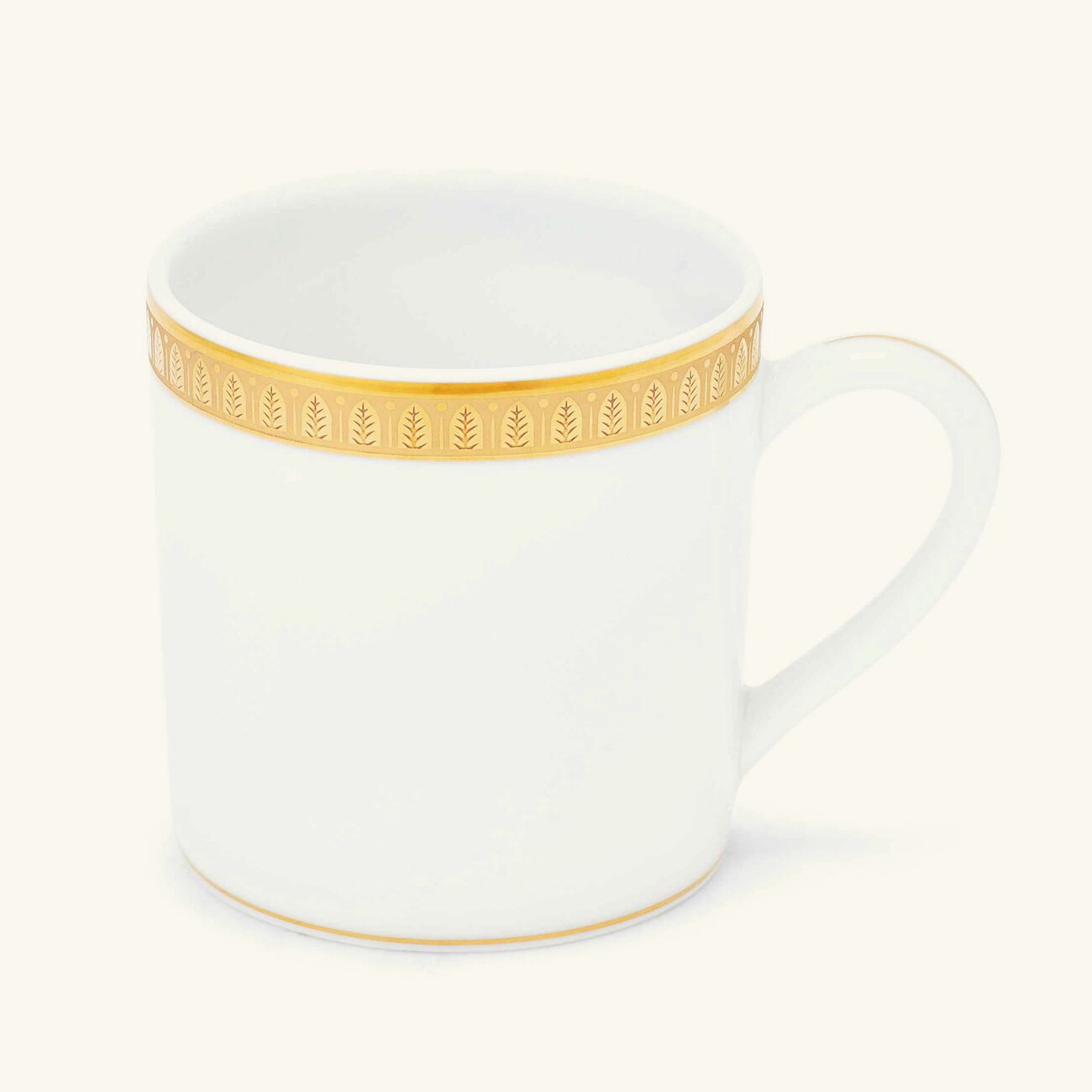 كريستوفل فنجان الشاي مالميزون مع صحنه باللون الذهبي