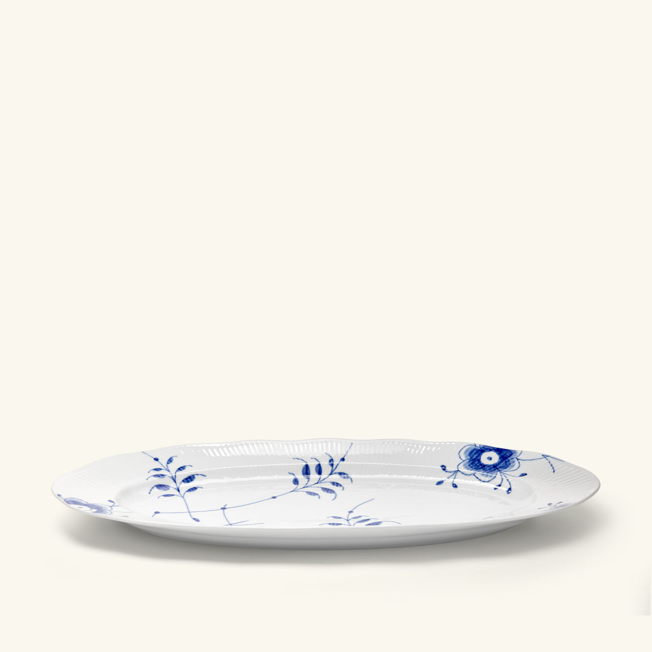 Blue Fluted Mega Serving Plate Oval White 60 cm royal copenhagen blue fluted mega serving plate oval white 60 cm