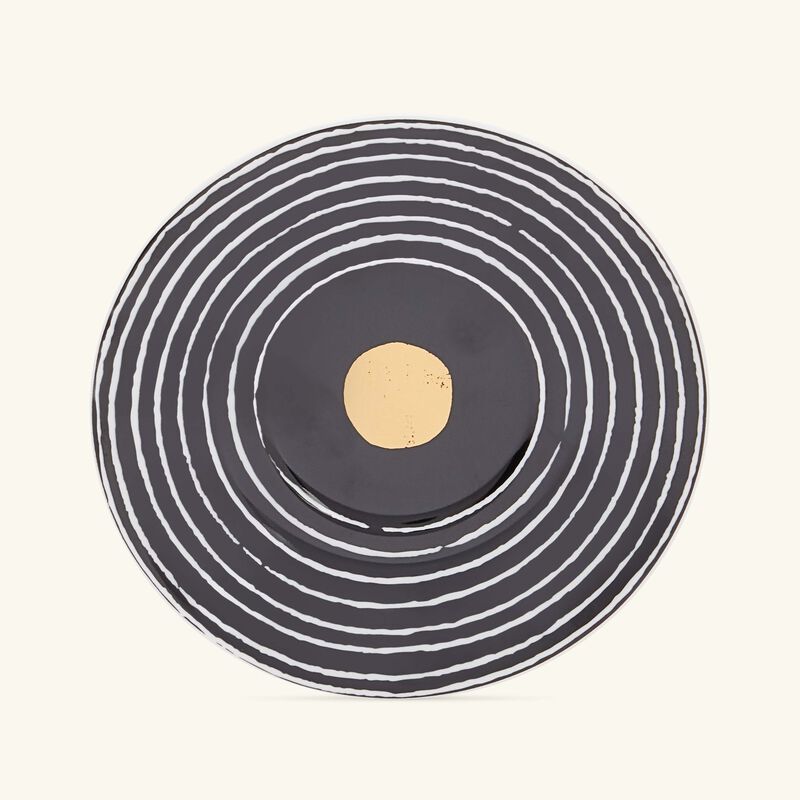 برناردو فنجان القهوة أبورو مع صحنه أسود