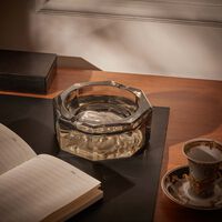 فيرساتشي منفضة كريستال ميدوزا هيز ثمانية الزوايا صغيرة رمادية