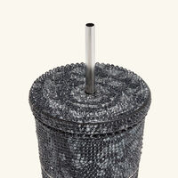 كوب باروكو المحمول المزيّن بالكريستال أسود فيرساتشي كوب باروكو المحمول المزيّن بالكريستال أسود