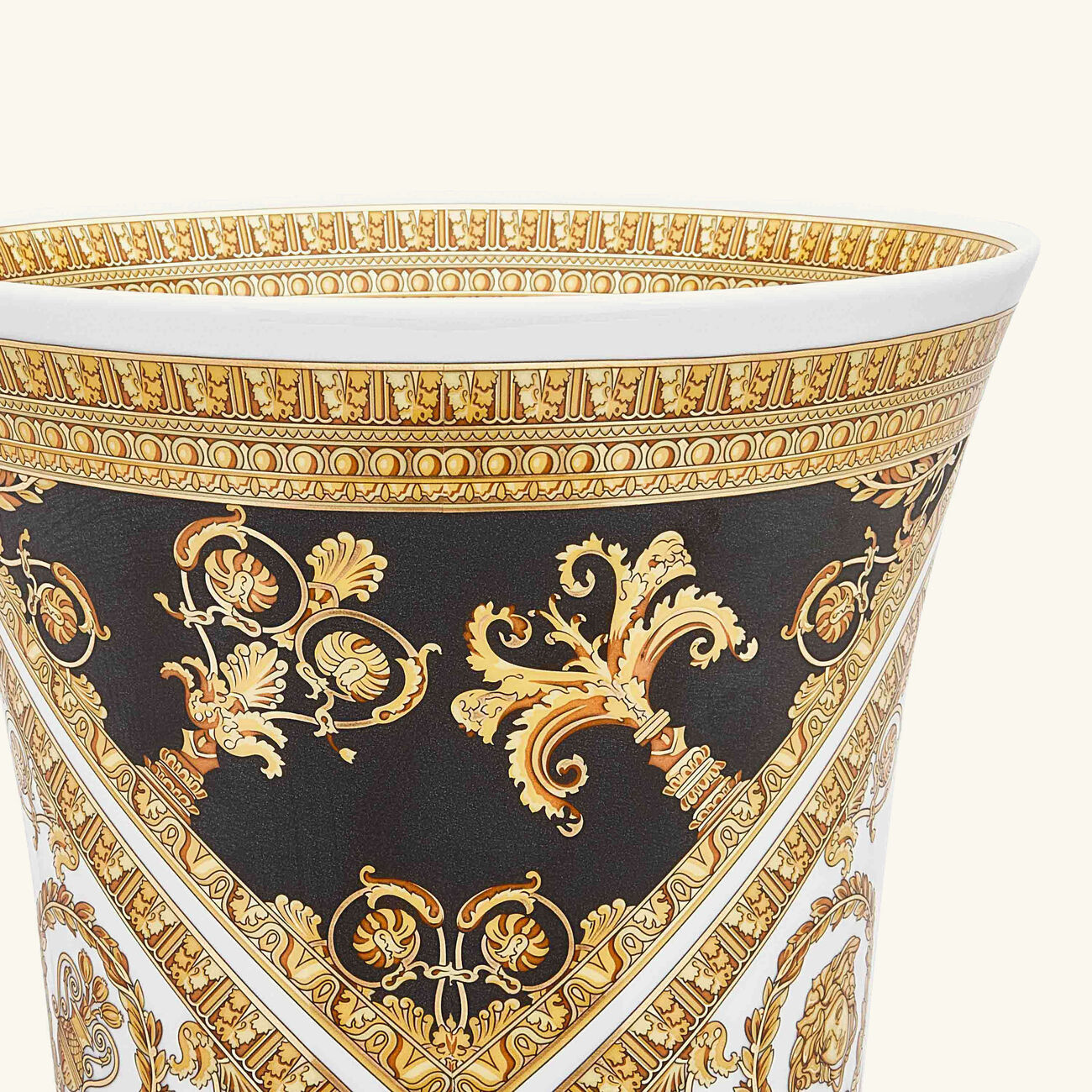 versace i love baroque vase medium black