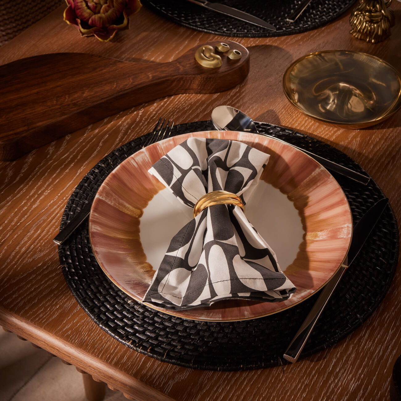 ماري داج طبق الطعام باناش دائري وردي 26 سم