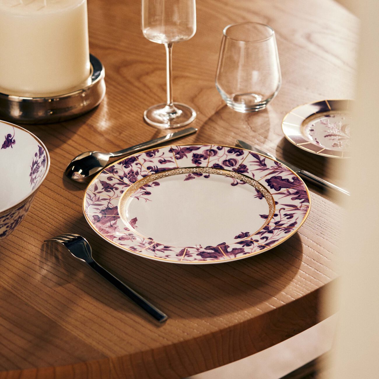 Prunus Dinner Plate Round Purple 26cm bernardaud prunus dinner plate round purple 26cm