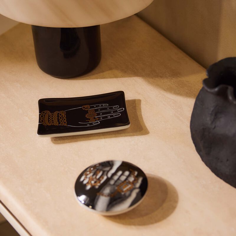 Mano Con Gioielli Ashtray Rectangular Black fornasetti mano con gioielli ashtray rectangular black