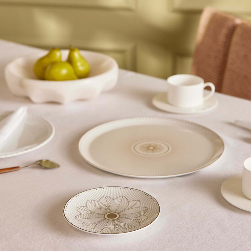 كريستوفل طبق الخبز مالميزون دائري باللون الفضي 16 سم