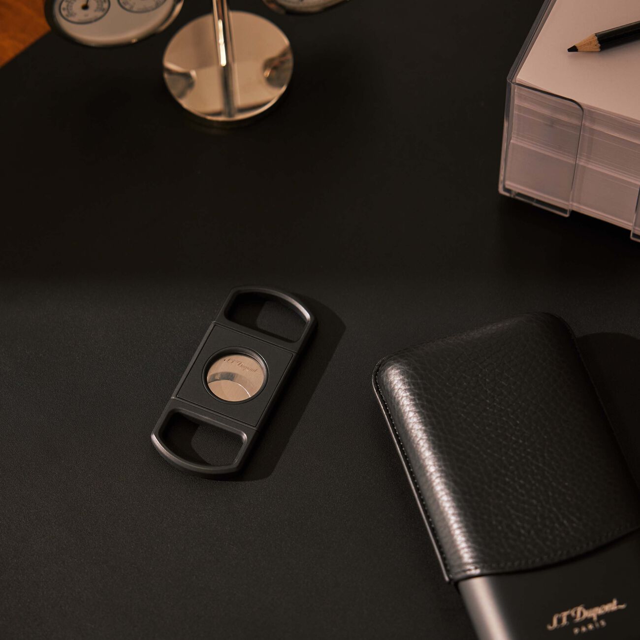 اس تي دوبون قطاعة سيجار سوداء