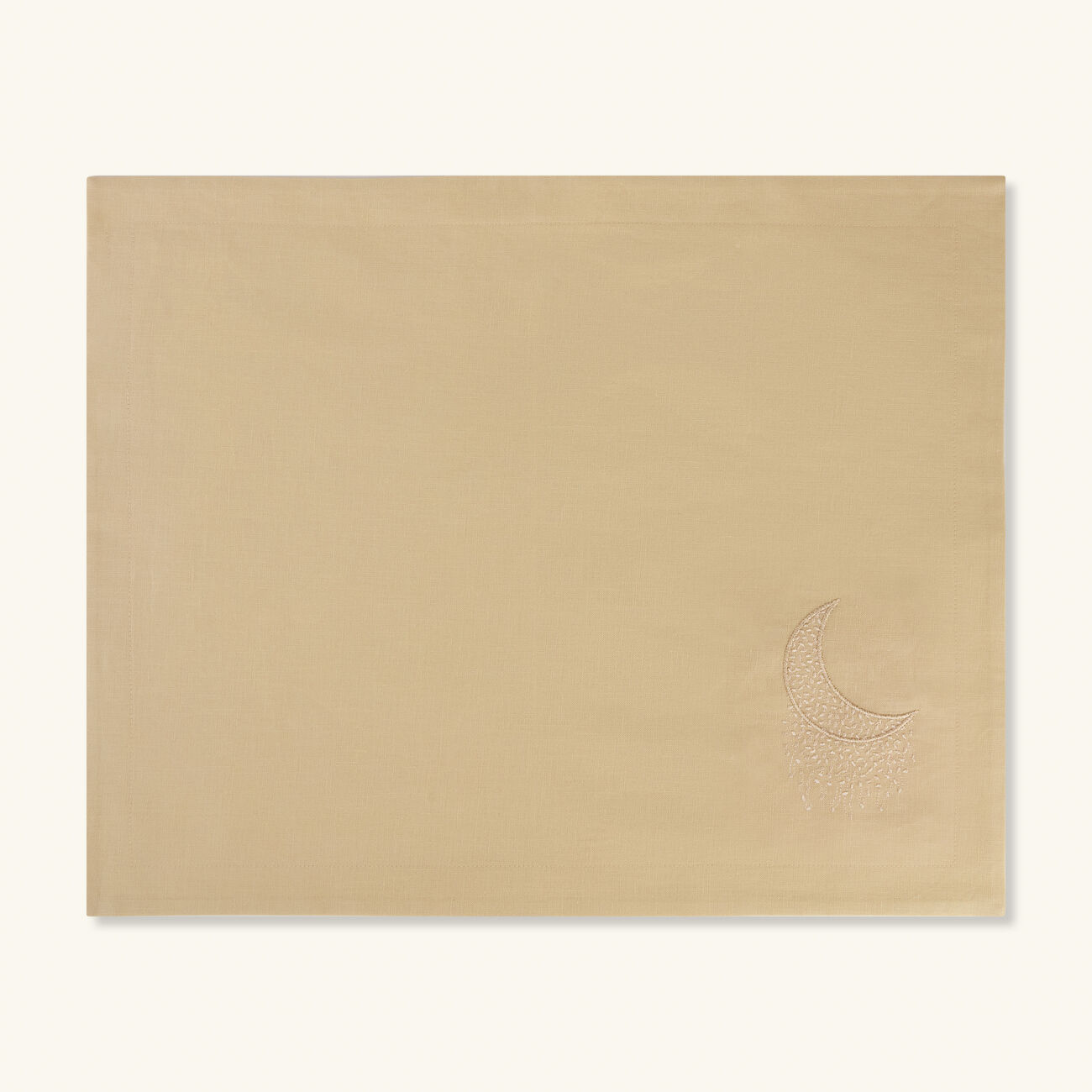 Fairy Moon Placemat Beige catherine denoual fairy moon placemat beige