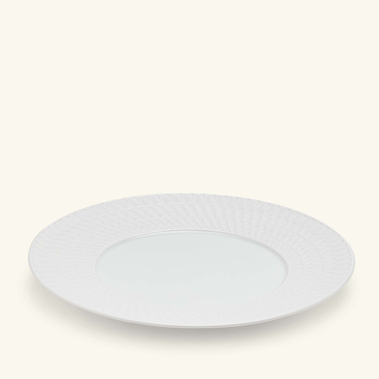 Twist Salad Plate Round White 21cm bernardaud twist salad plate round white 21cm