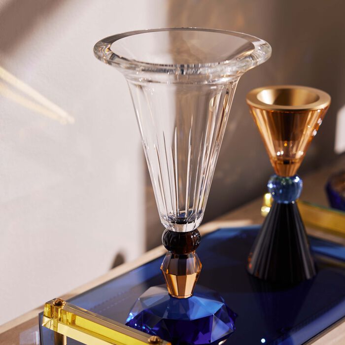 Artifae Vase Medium Clear reflections copenhagen artifae vase medium clear