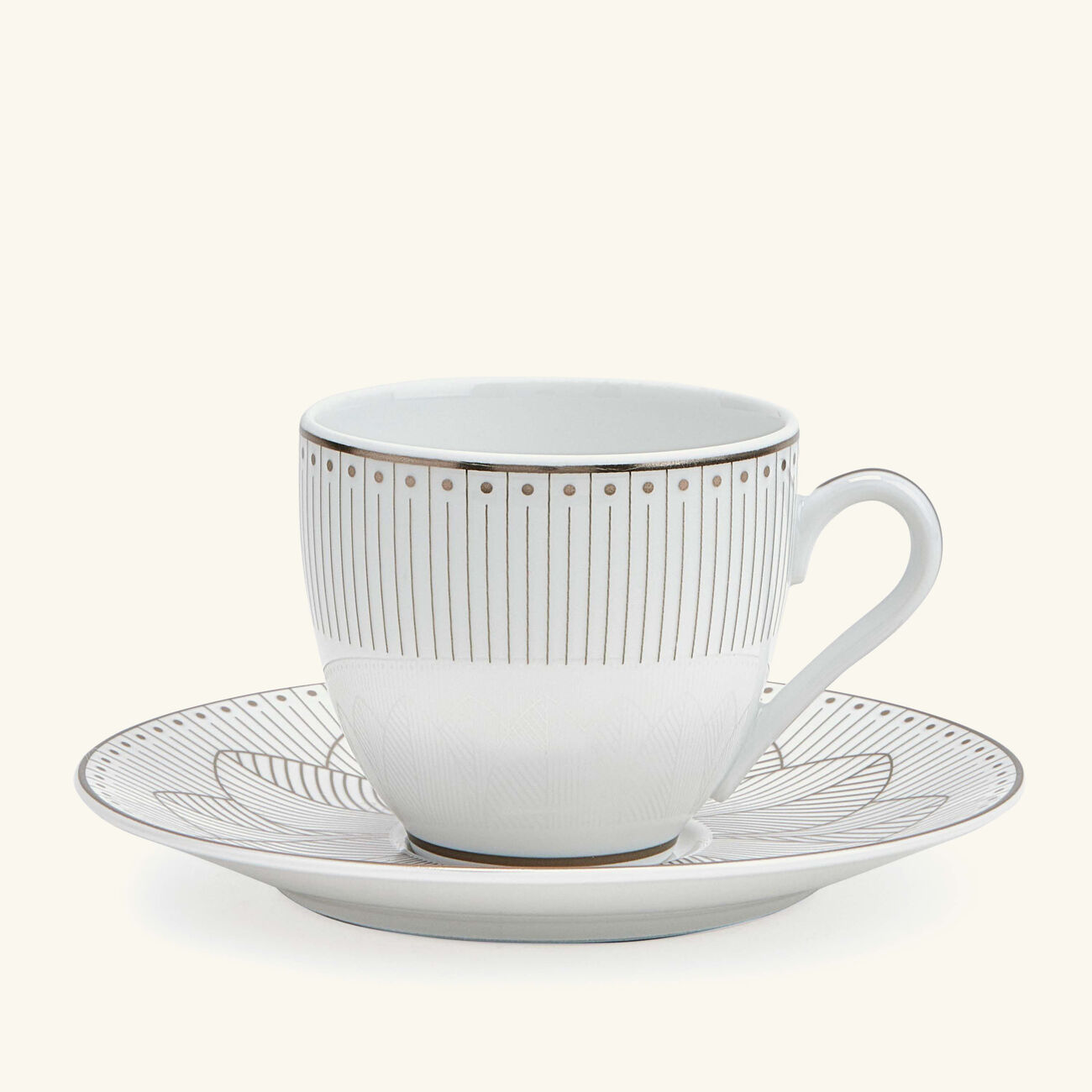 كريستوفل طقم مالميزون إمبيريال مؤلف من فنجانين للقهوة مع صحنيهما باللون الأبيض