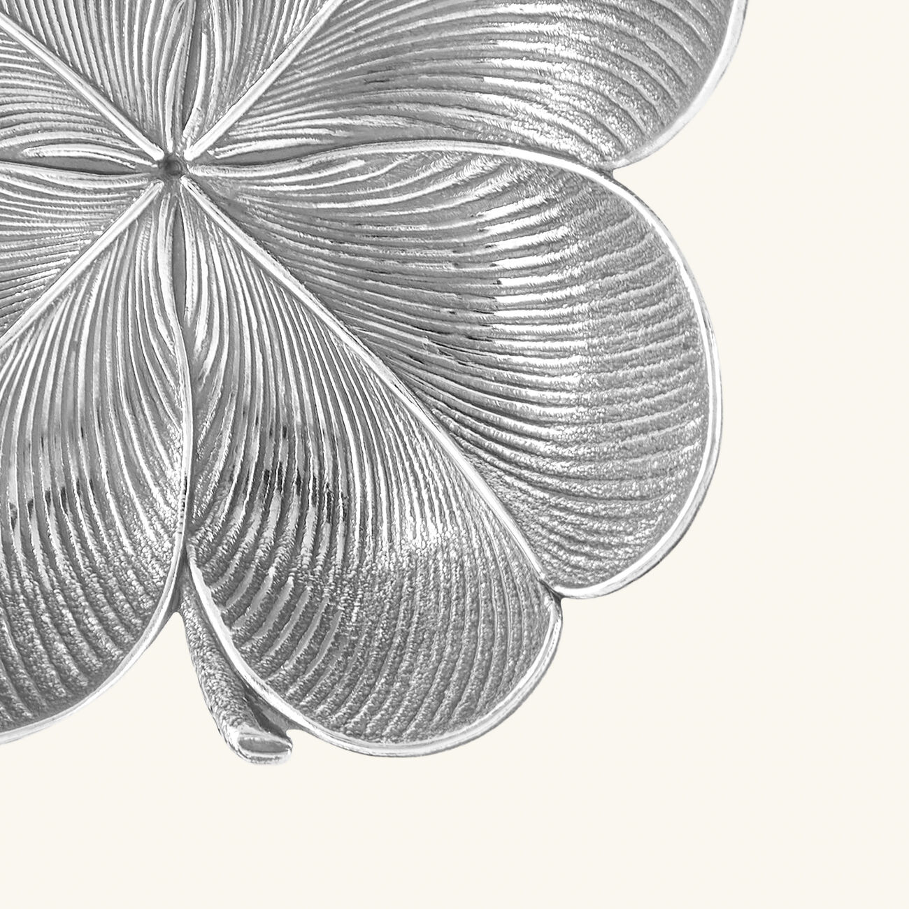 Clover Leaf Bowl Small buccellati clover leaf bowl small