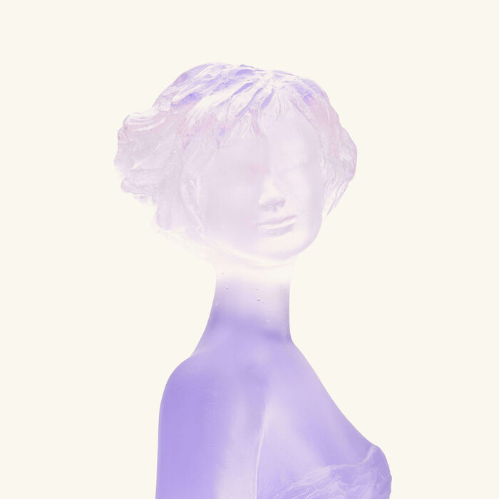 دوم منحوتة جالاتيا كبيرة جدًا وردية