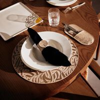 دملاج طقم نغم من إكسسوارات المائدة باللون البيج   6 قطع