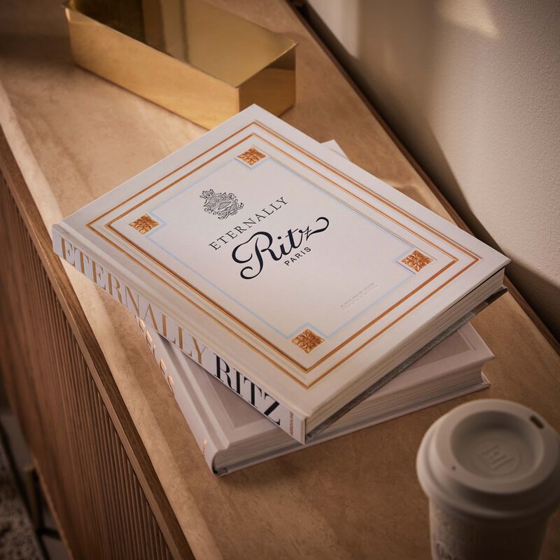 آسولين كتاب إيترنالي ريتز   30   23 سم