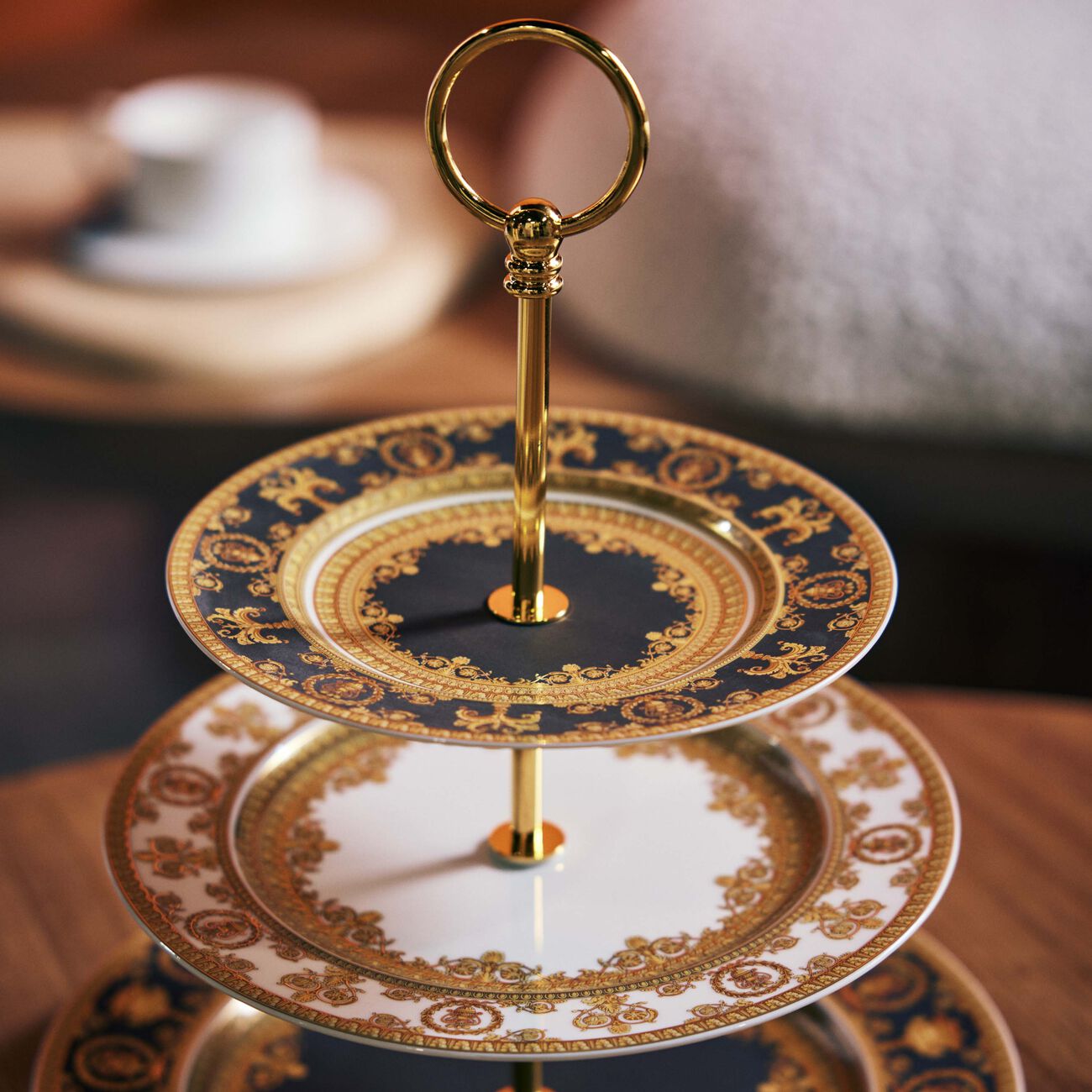 I Love Baroque Etagere Cake Stand 3 Tier Black versace i love baroque etagere cake stand 3 tier black