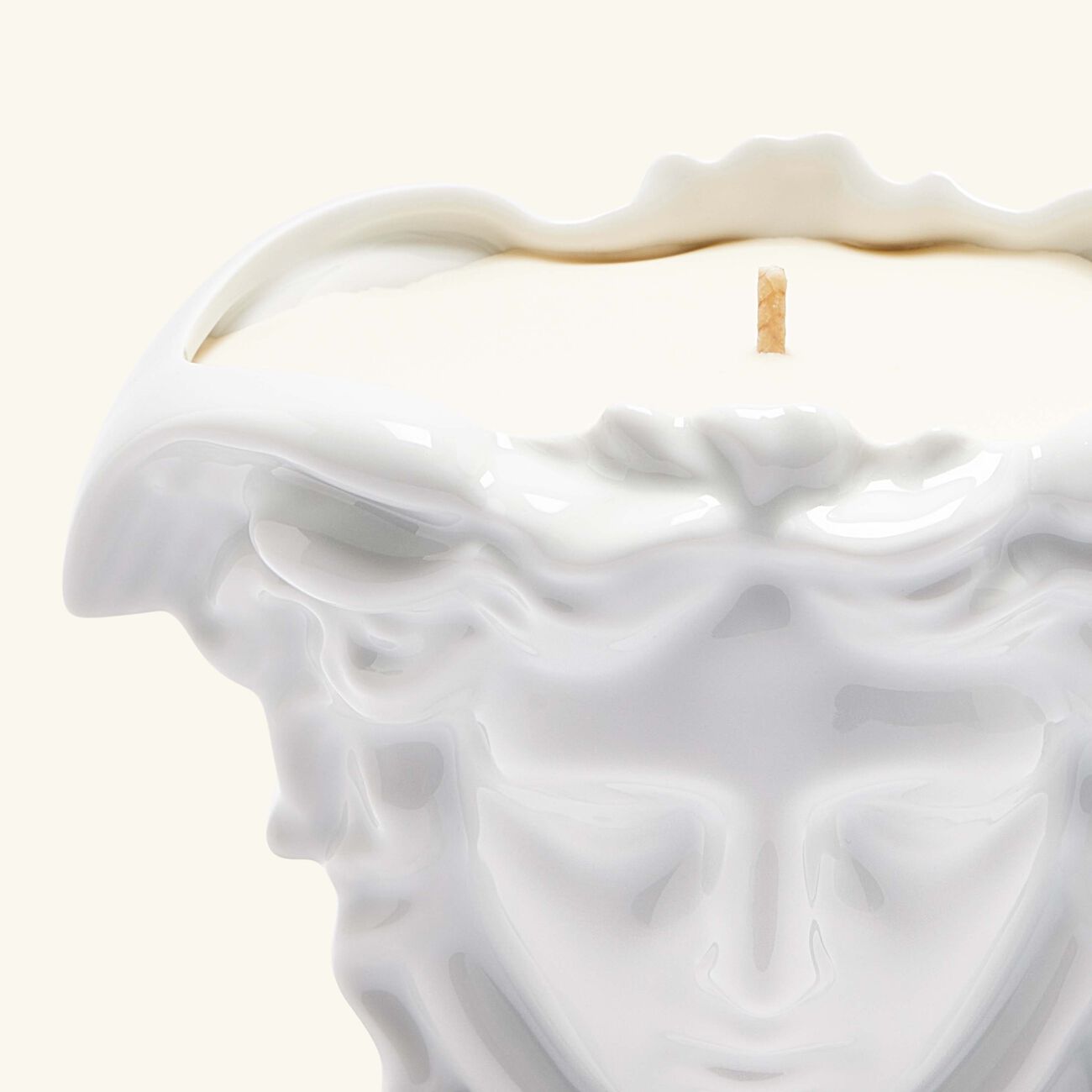 Medusa Grande Candle White versace medusa grande candle white