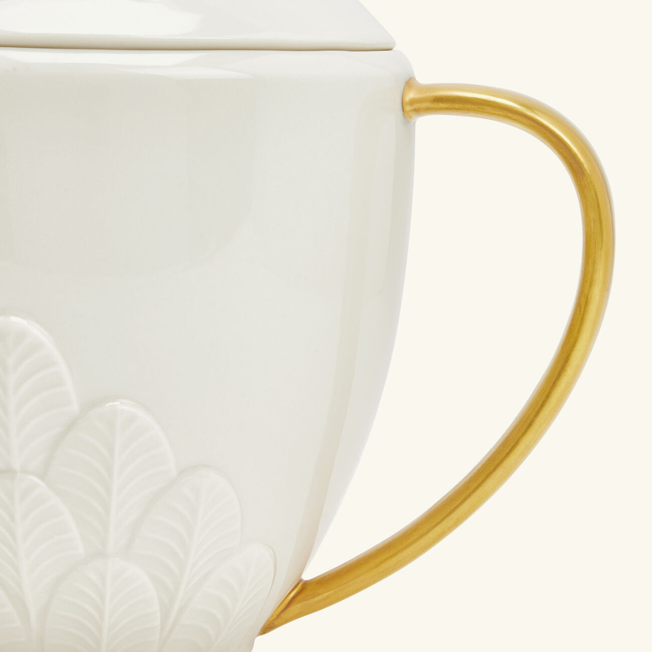 villari peacock tea pot white