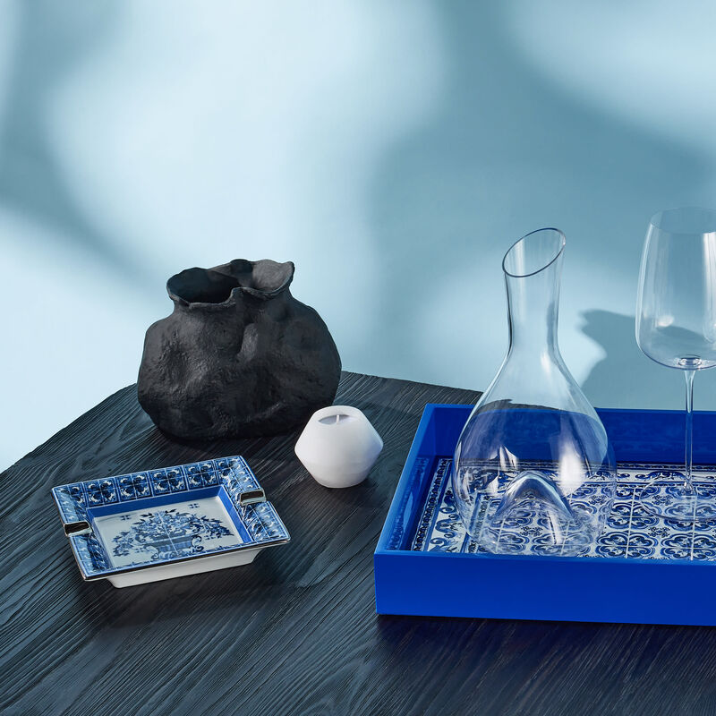 دولتشي أند غابانا كازا منفضة مربعة صغيرة مزينة زرقاء