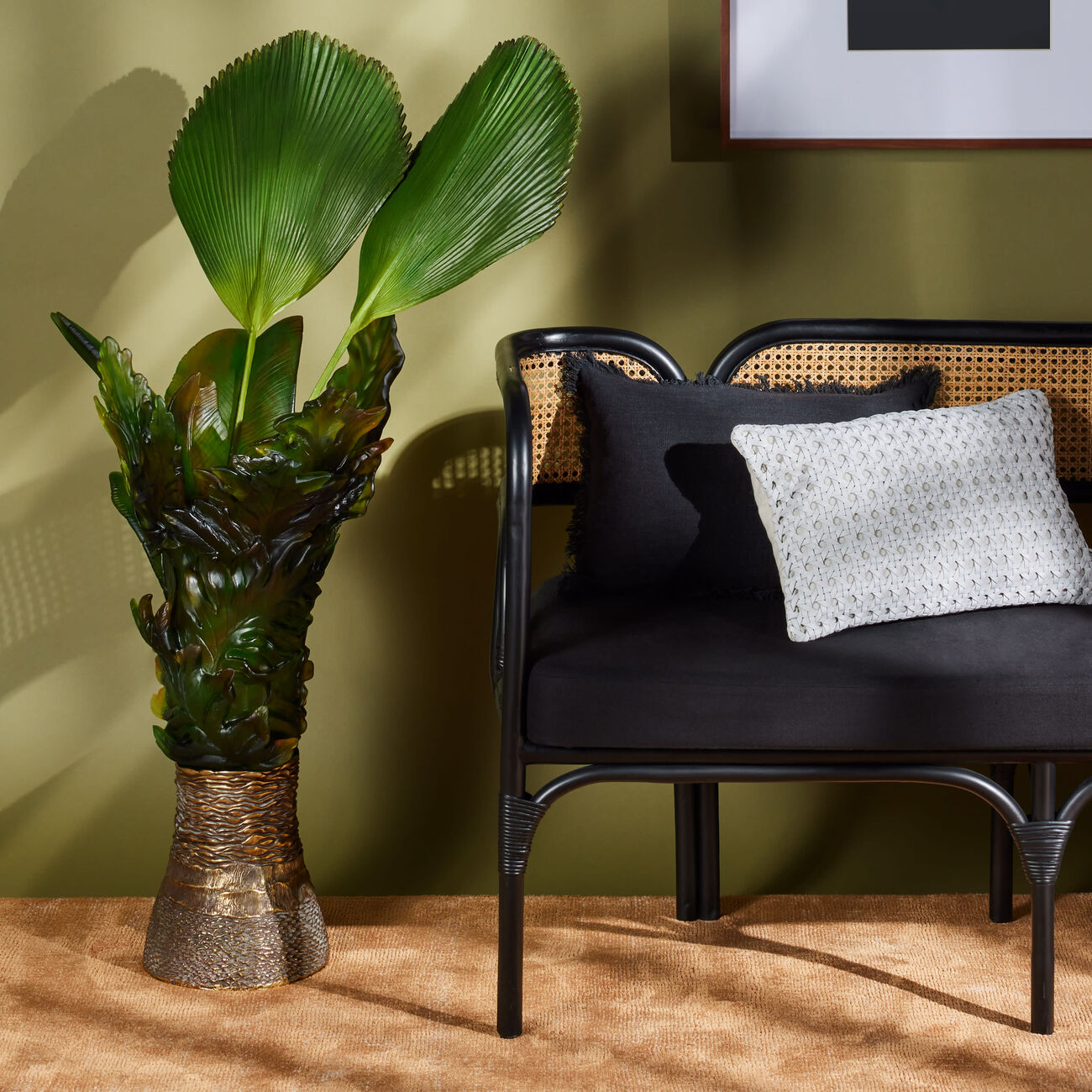 Borneo Magnum Vase Extra Large Green Limited Edition daum borneo magnum vase extra large green limited edition