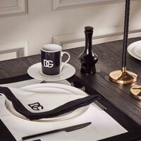 دولتشي أند غابانا كازا كوب الشاي والقهوة دولتشي آند غابانا لوغو المزين بنقش