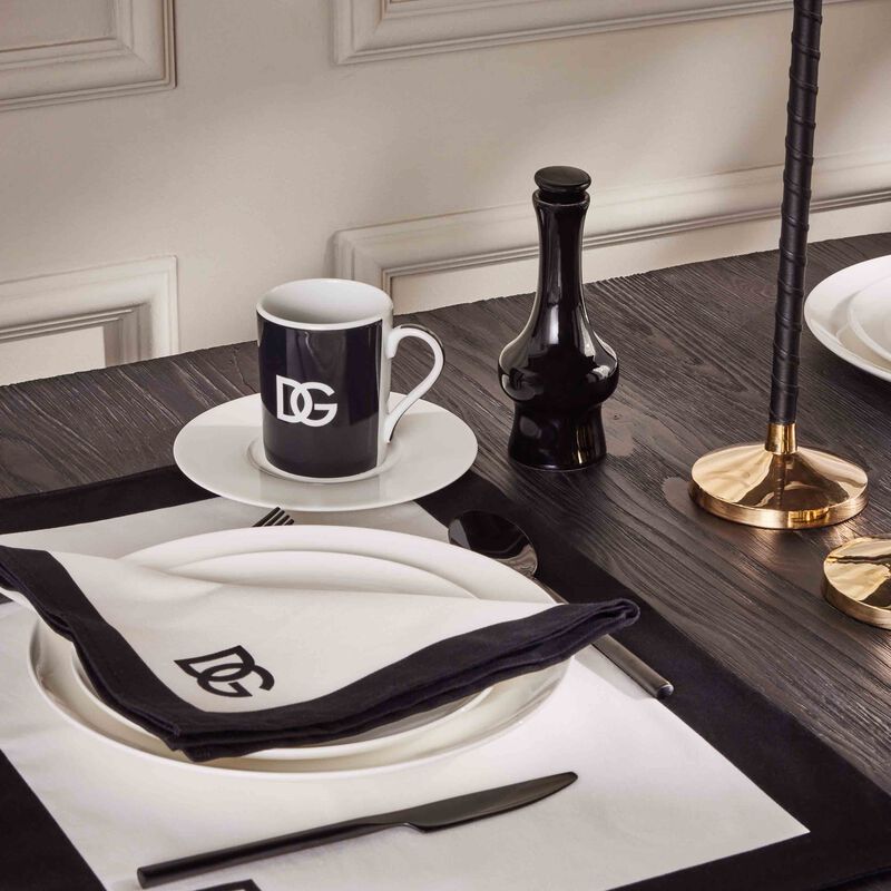 دولتشي أند غابانا كازا كوب الشاي والقهوة دولتشي آند غابانا لوغو المزين بنقش