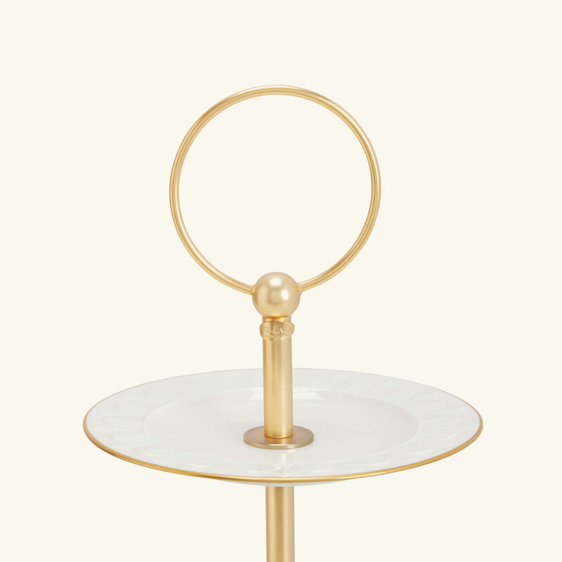 فيلاري قاعدة الكيك بيكوك بيضاء