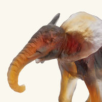 دوم منحوتة إليفانت سافانا متوسطة بنية