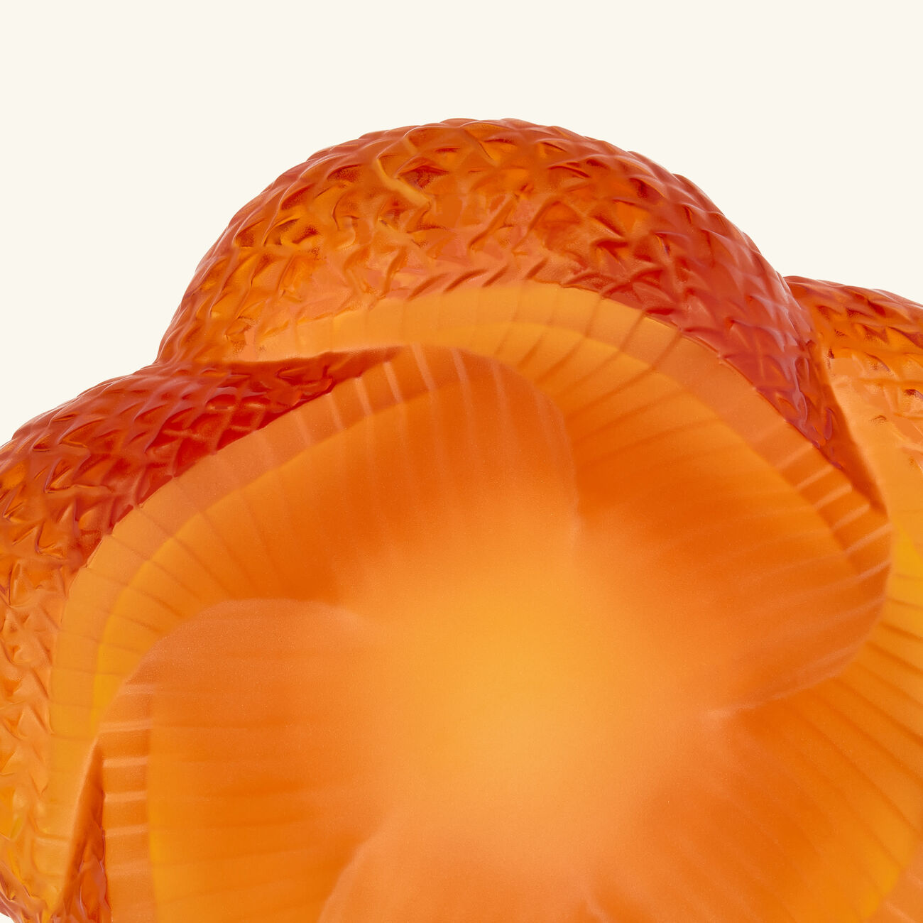 لاليك وعاء سيربان أصفر