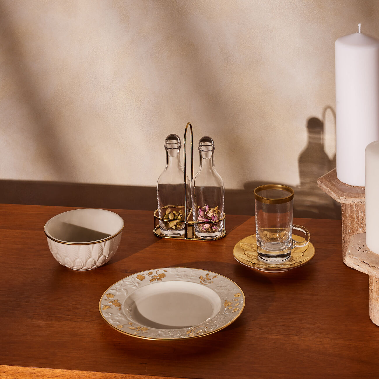 فيلاري طبق الحلويات تاورمينا دائري أبيض 21 سم