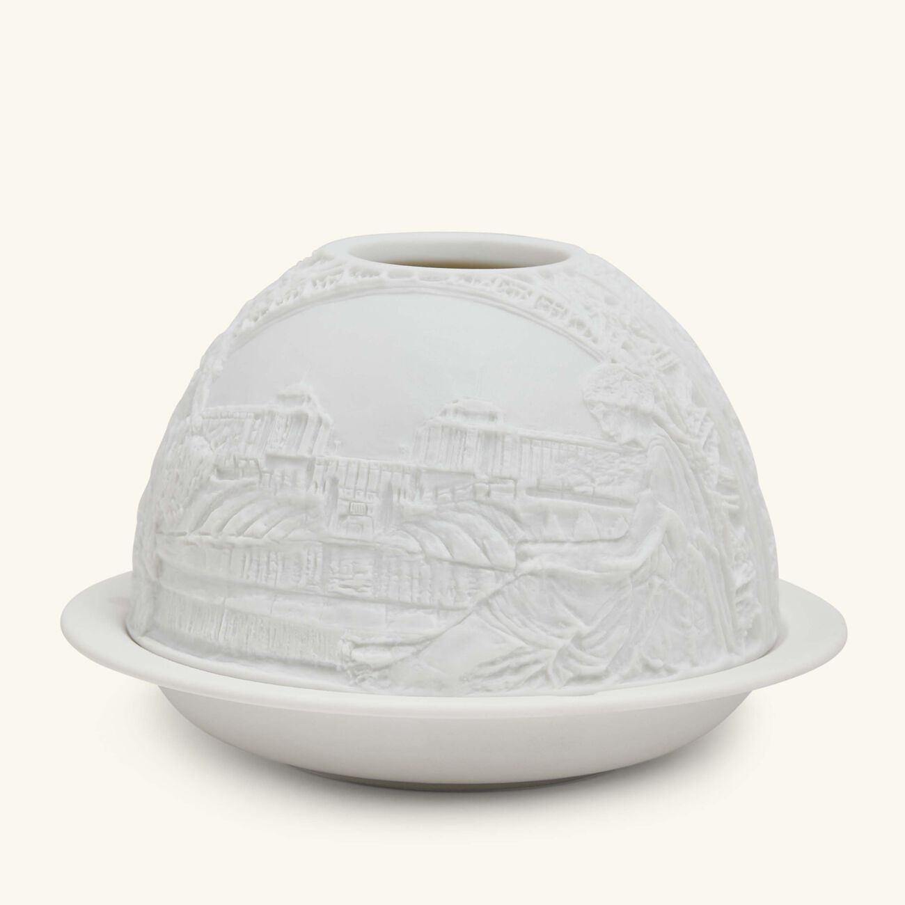 برناردو مصباح ليثوفاني إيفل تاور