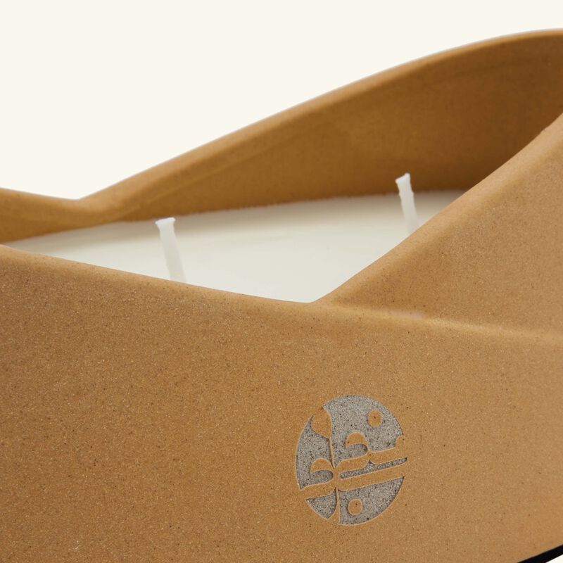 yeda embrace candle 290g