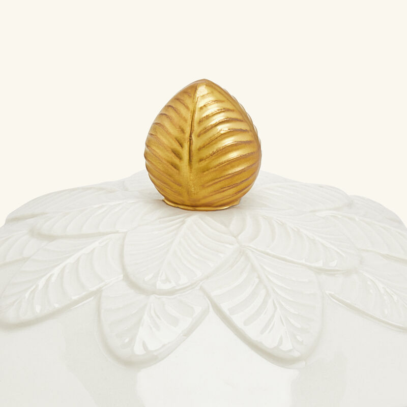 villari peacock tea pot white