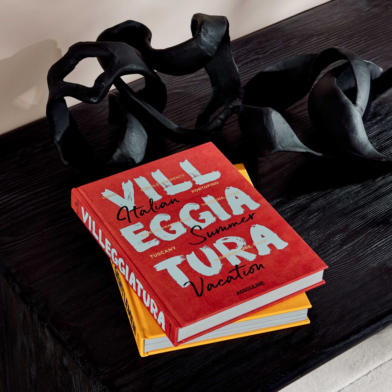 assouline villeggiatura  italian summer vacation book 33x25cm