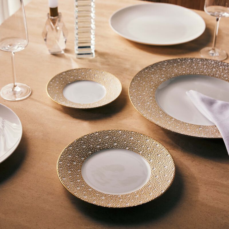 طبق الخبز والزبدة موردور دائري باللون الذهبي 16 سم برناردو طبق الخبز والزبدة موردور دائري باللون الذهبي 16 سم